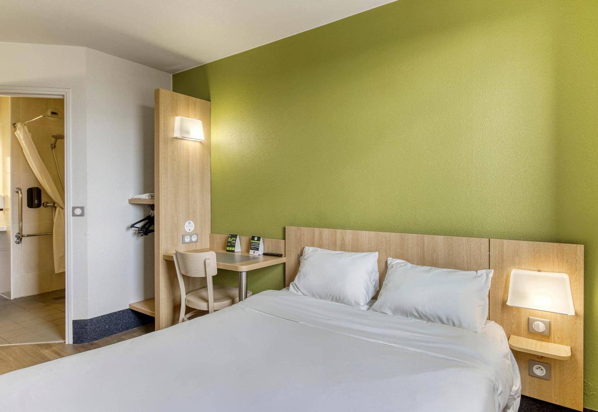 B&B Hotel Clermont-Ferrand Gerzat Exterior photo