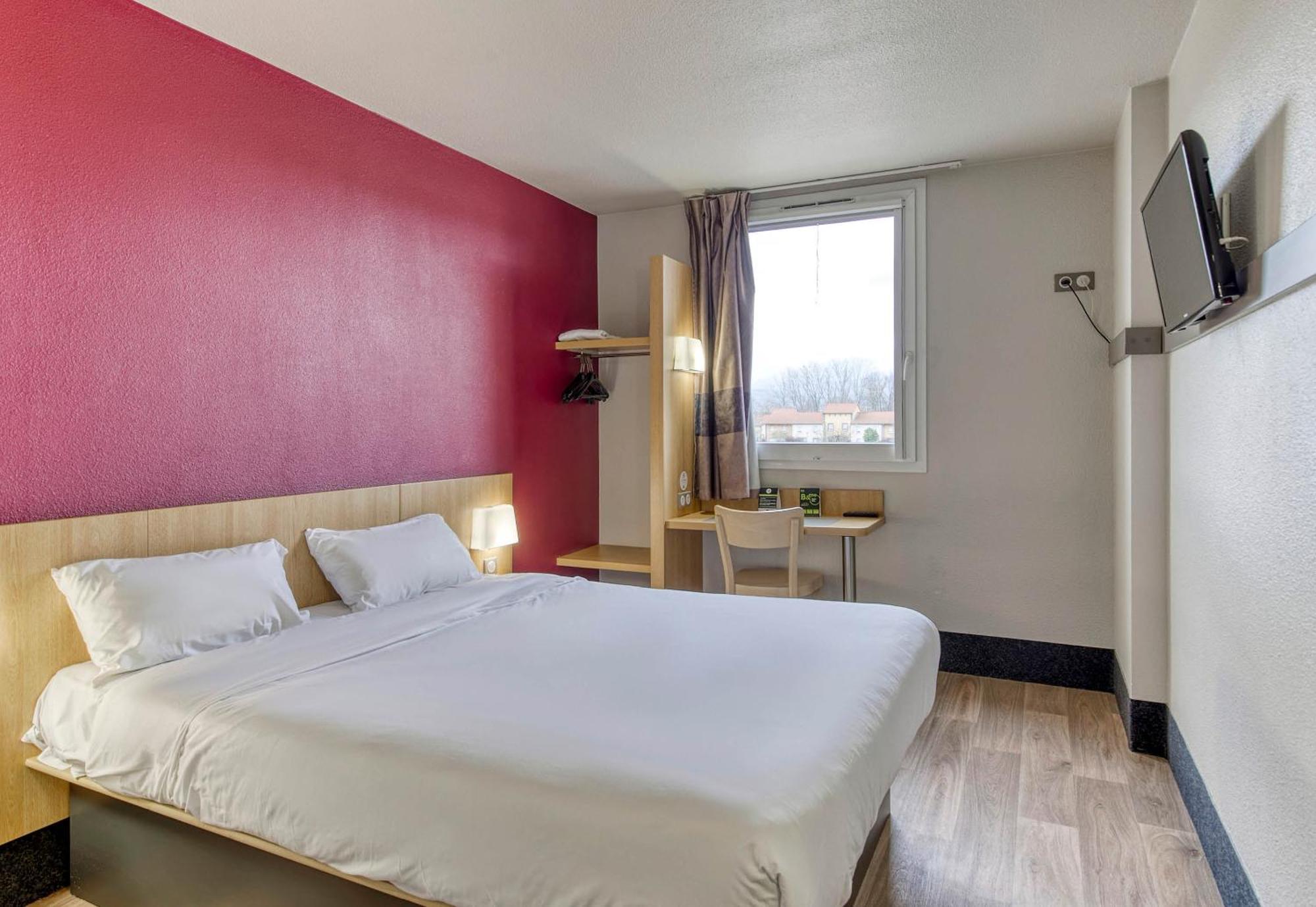 B&B Hotel Clermont-Ferrand Gerzat Exterior photo